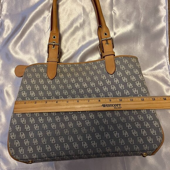 Dooney & Bourke Signature Buckle Satchel – Grey/White with Natural Trim - Picture 11 of 16